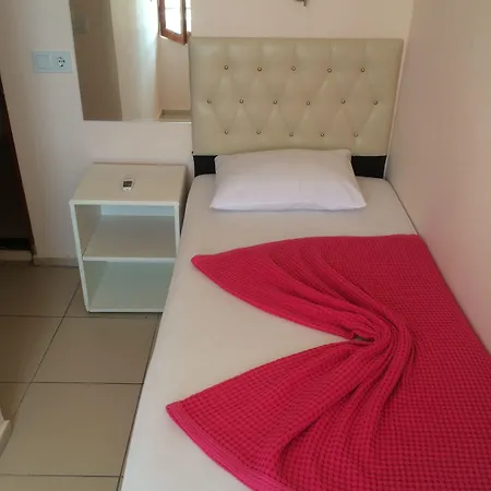 Pinar Апарт-готель